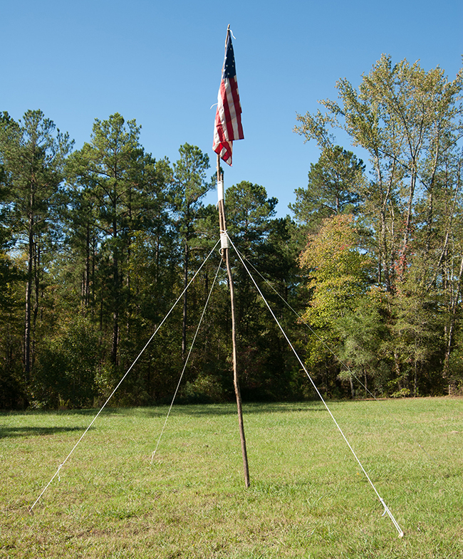 How to set deals up a flagpole