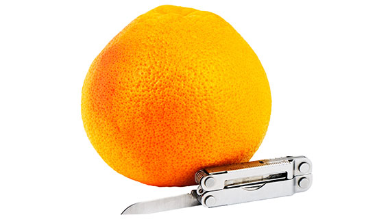 orange-with-pocketknife