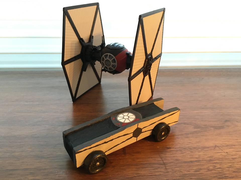 Glenview Pack 7 Tie Fighter