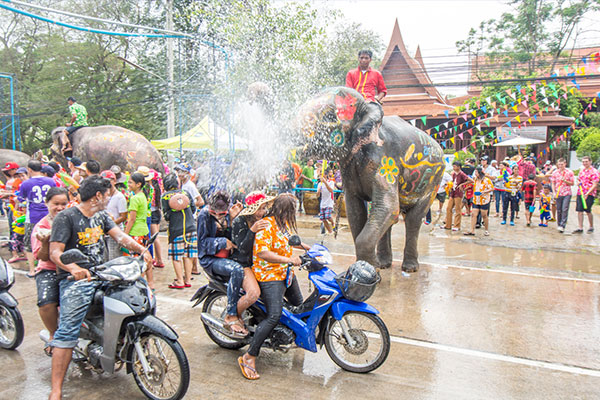 thailandwaterfightnye