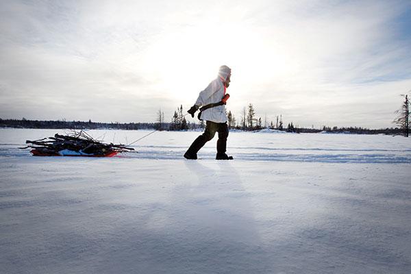 What to Wear Ice Fishing to Stay Dry and Warm – Outdoor Troop