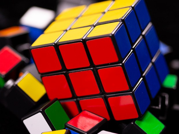 How to solve a Rubik's Cube - easy step-by-step guide to completing the  notoriously difficult puzzle