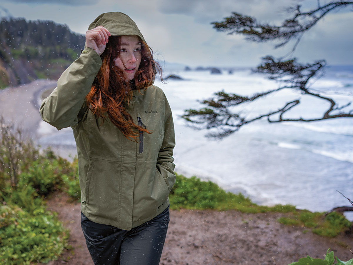 How To Buy a Good Rain Jacket for Outdoor Activities