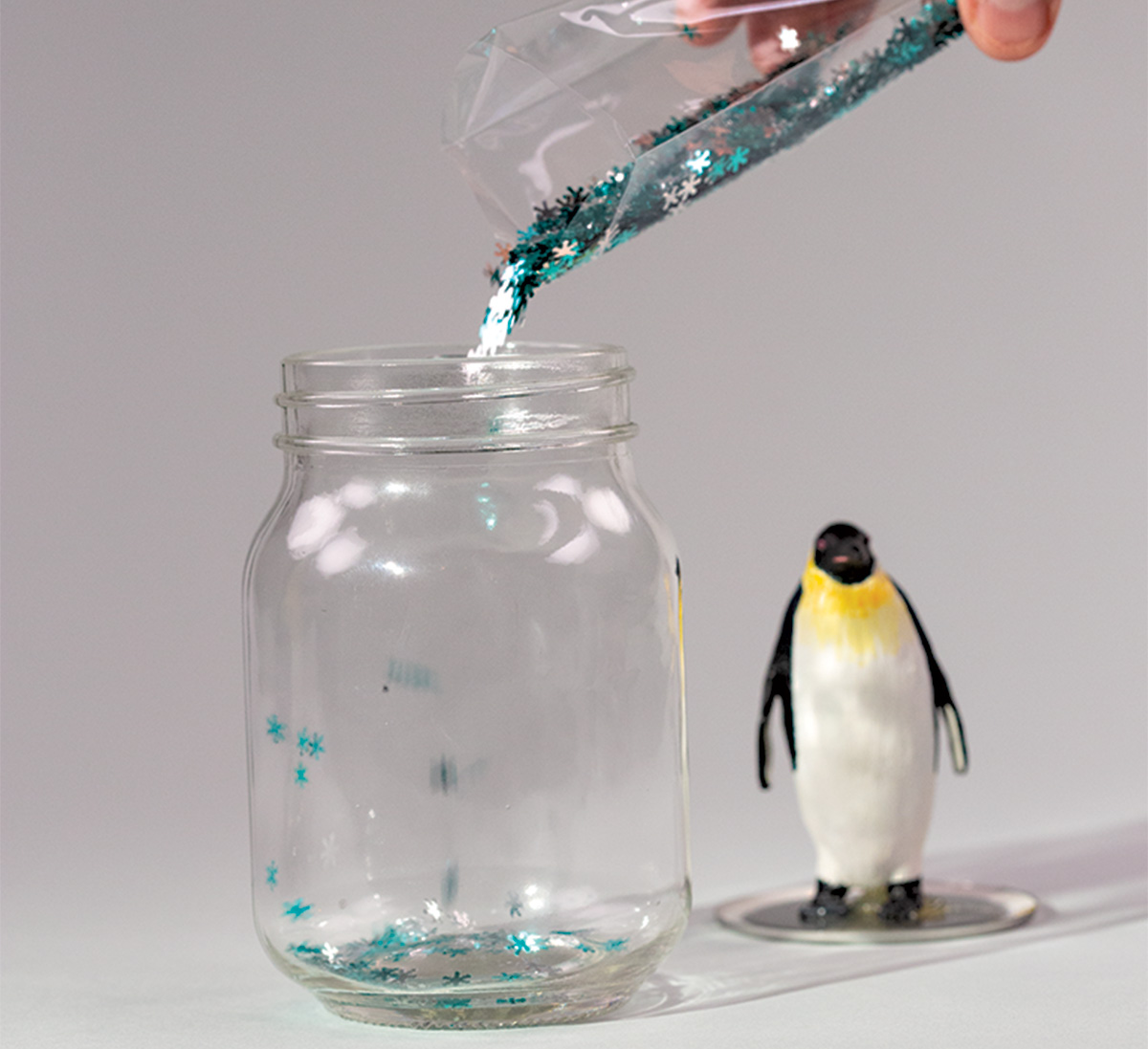 how-to-make-a-homemade-snow-globe-scout-life-magazine