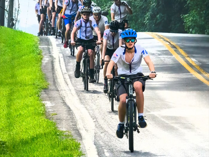 Every few miles, the Scouts slowed down to regroup, sometimes at the top of a hill.