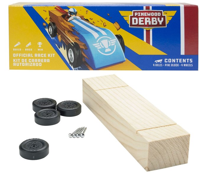 box and contents of the official pinewood derby car kit